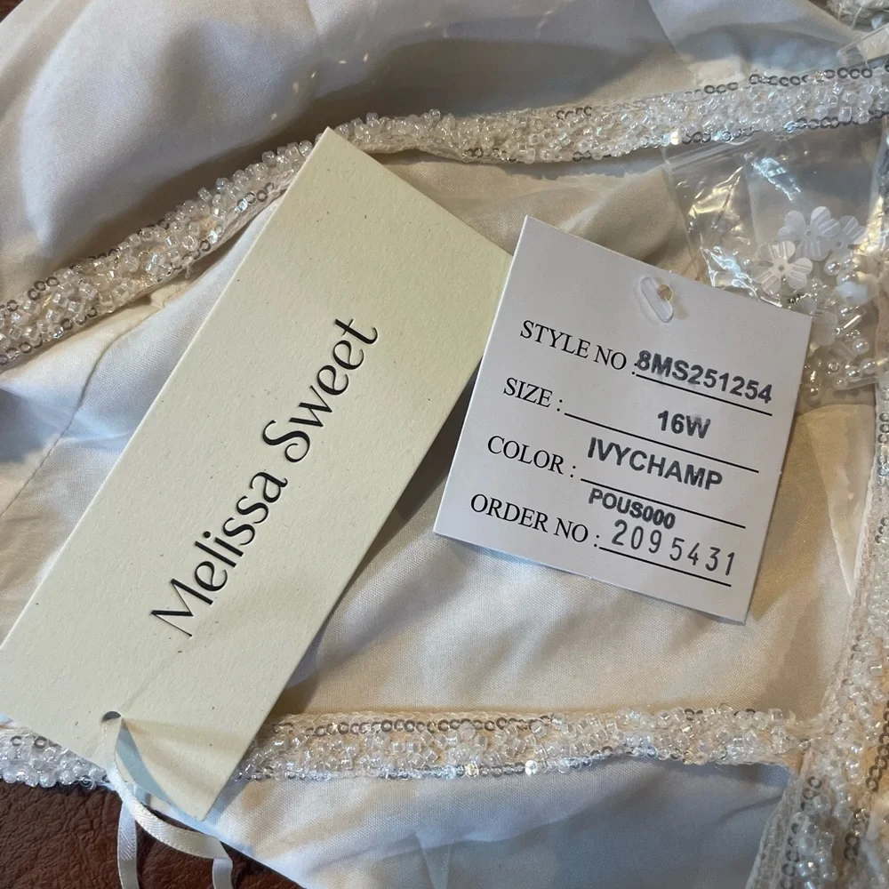 NWT Melissa Sweet Gown Size 16 - Picture 4 of 10